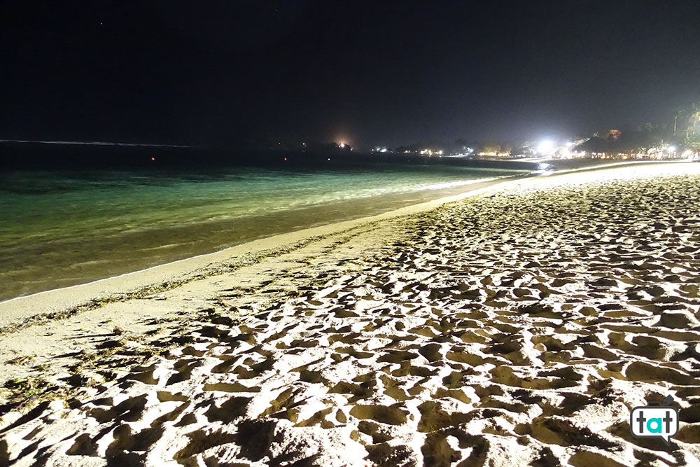 talk about travel bali jimbaran beach spiaggia notte